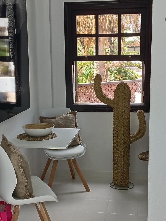 Chillout Studio Albatros In Toller Anlage Mit Pool サンミゲル・デ・アボナ エクステリア 写真